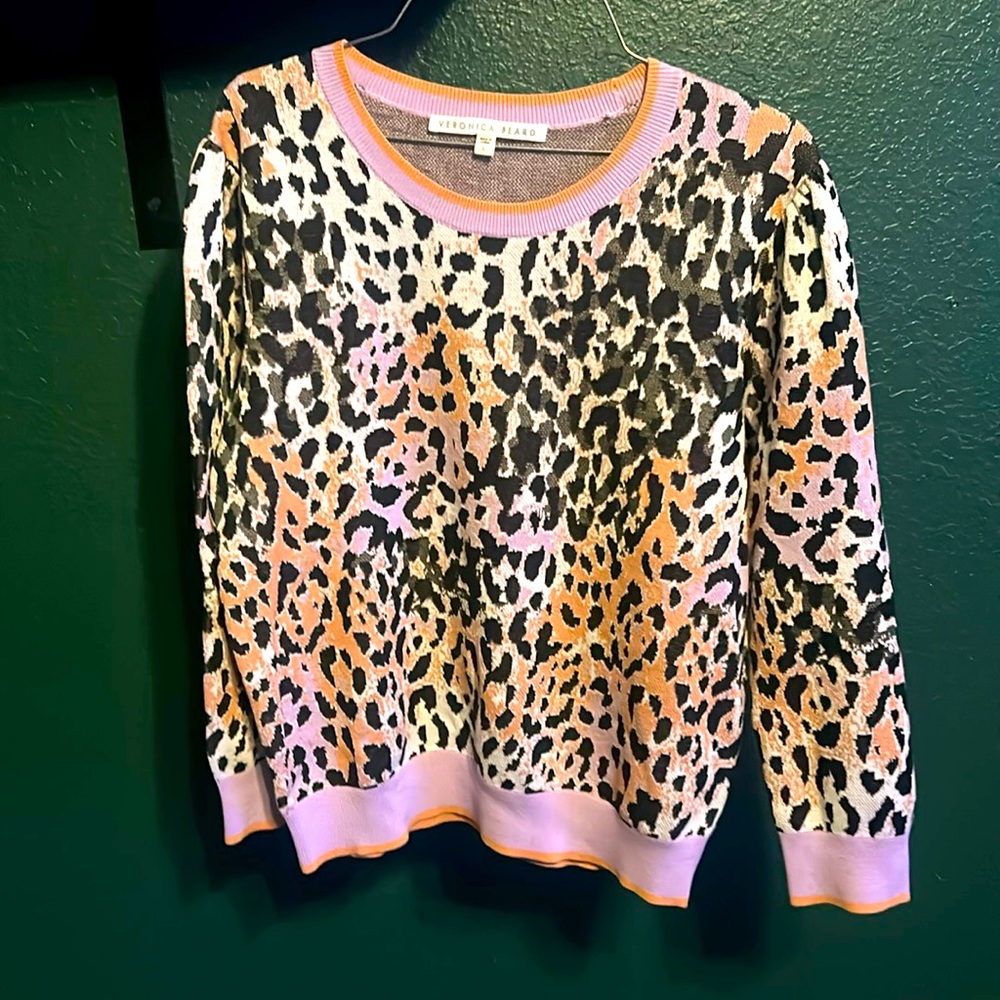 Veronica Beard size, large sweatshirt, animal print